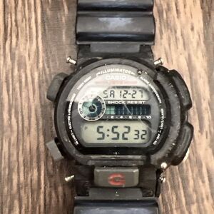 Casio G-Shock DW-9052 Watch Men 47mm Digital Black and Red Needs New Case